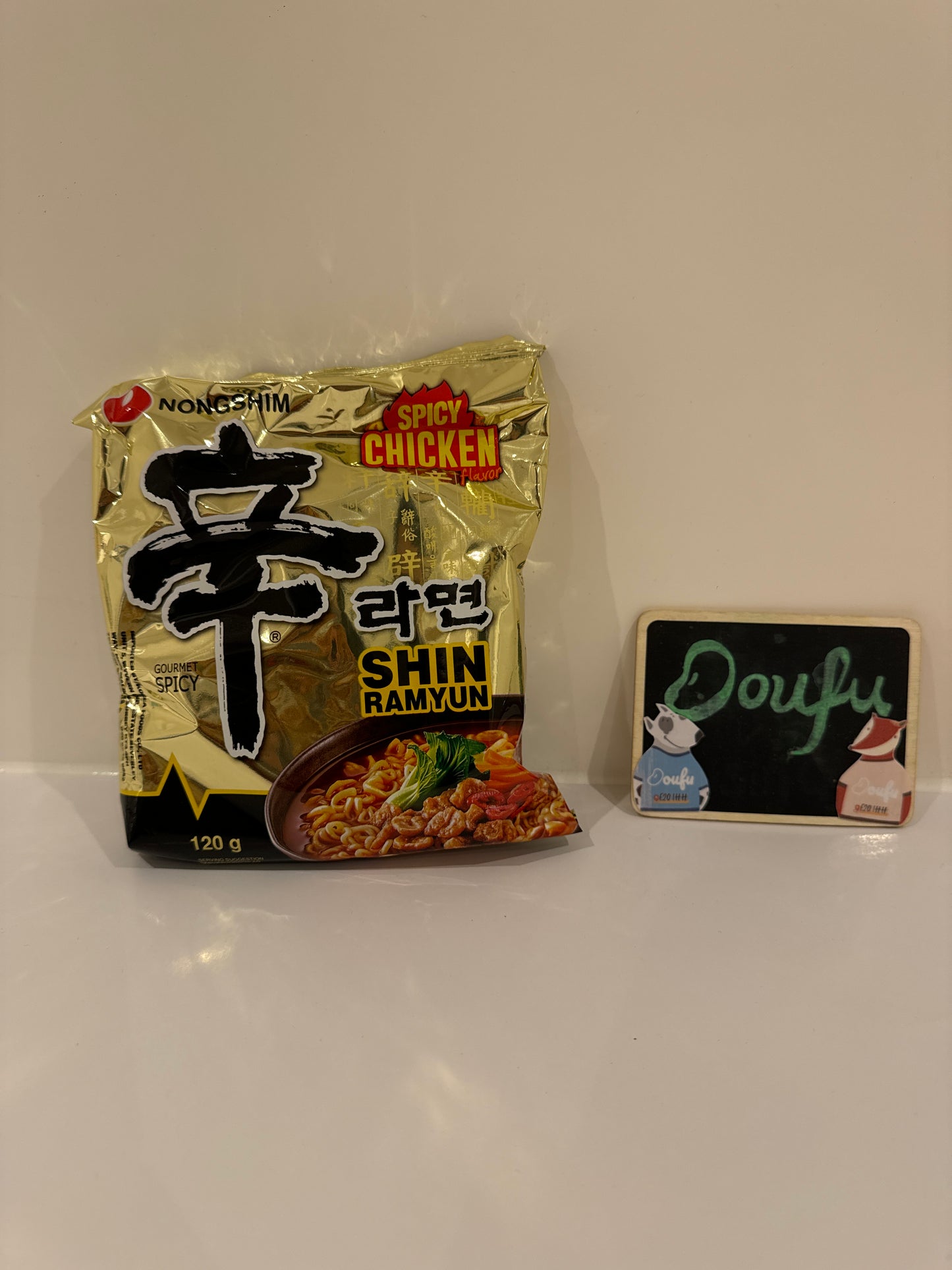 Nongshim Shin Ramyun Spicy Chicken 辛拉面鸡肉味 120g