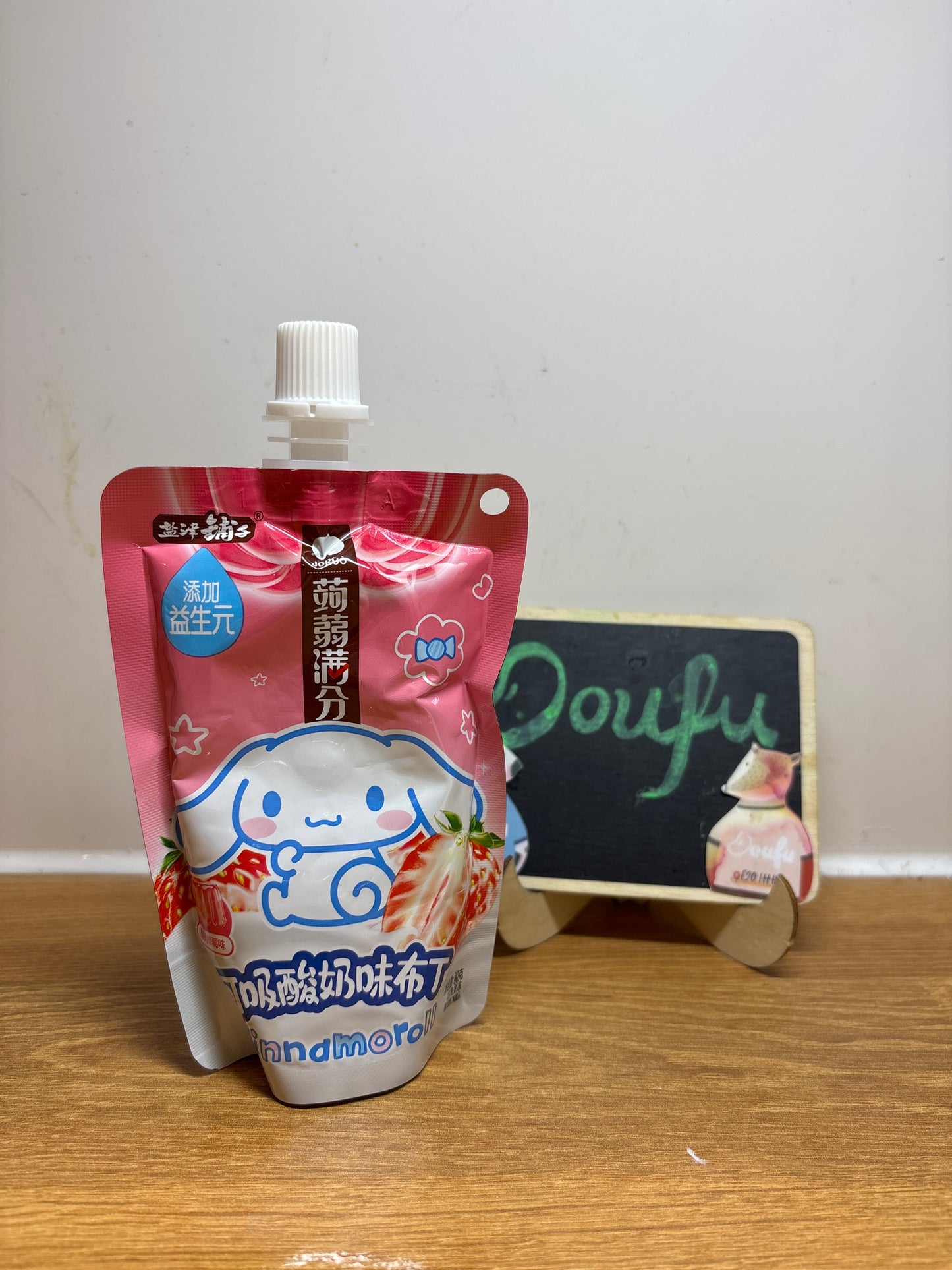 JURUO Jelly Drink-Yogurt Pudding Strawberry Fla盐津铺子可吸草莓酸奶布丁80g