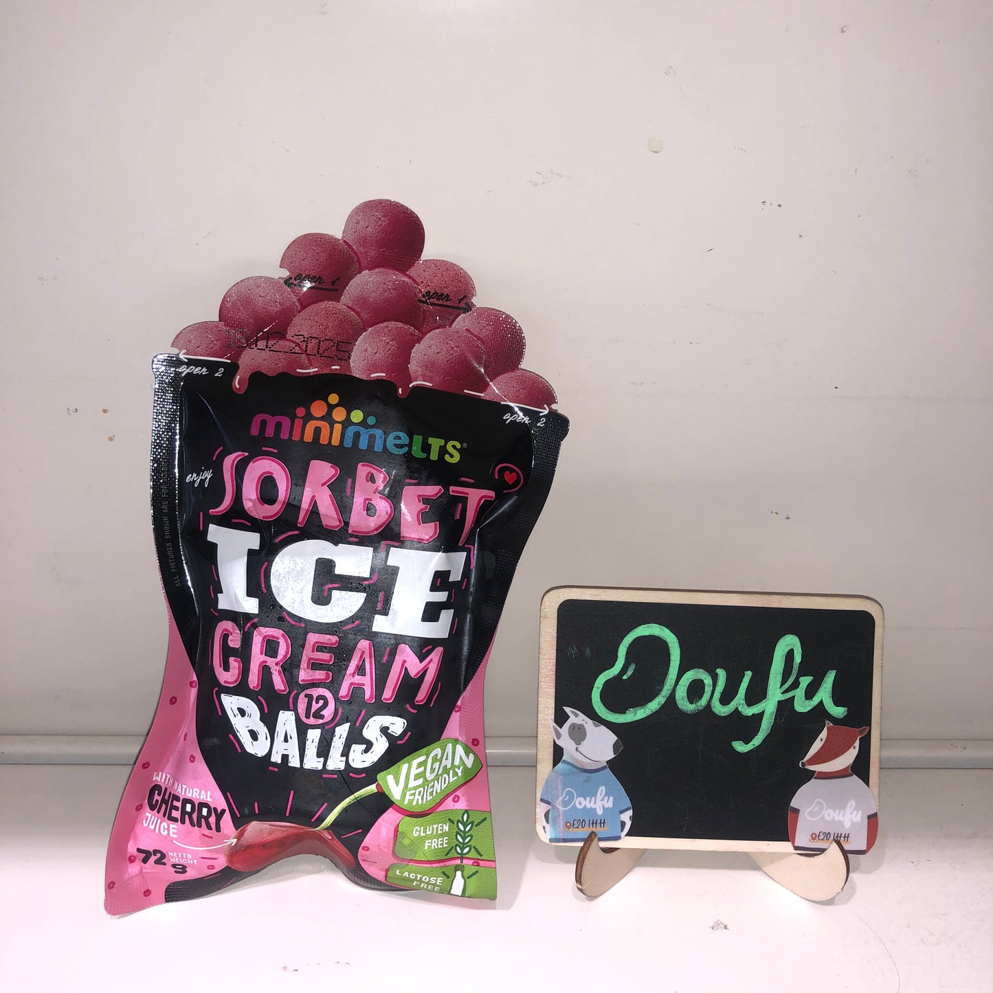 MM Dairy MooBalls Cherry 冰激凌球樱桃味 72g