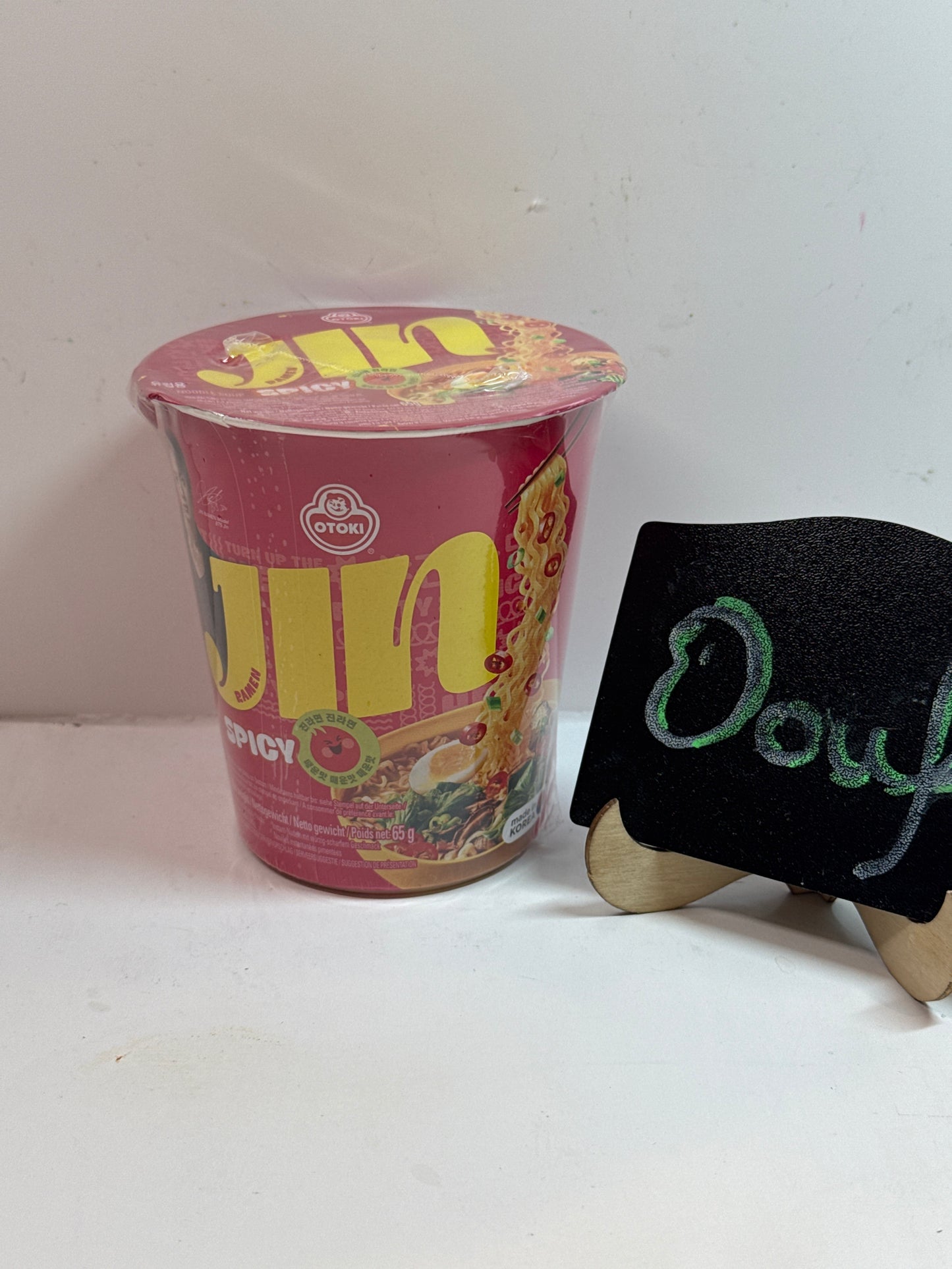 Ottogi Jin Ramen Spicy Cup 金拉面辣味桶面 65g