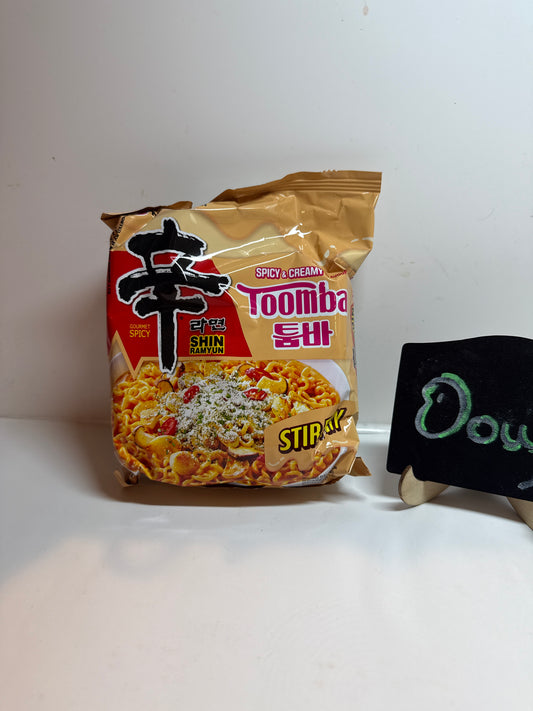 Nongshim Shin Ramyun Toomba 农心辣味奶油拉面 137g