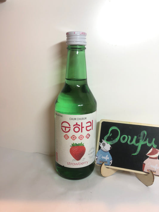 Chumchurum SunhariSoju Strawberry 韩国烧酒草莓味 350ml