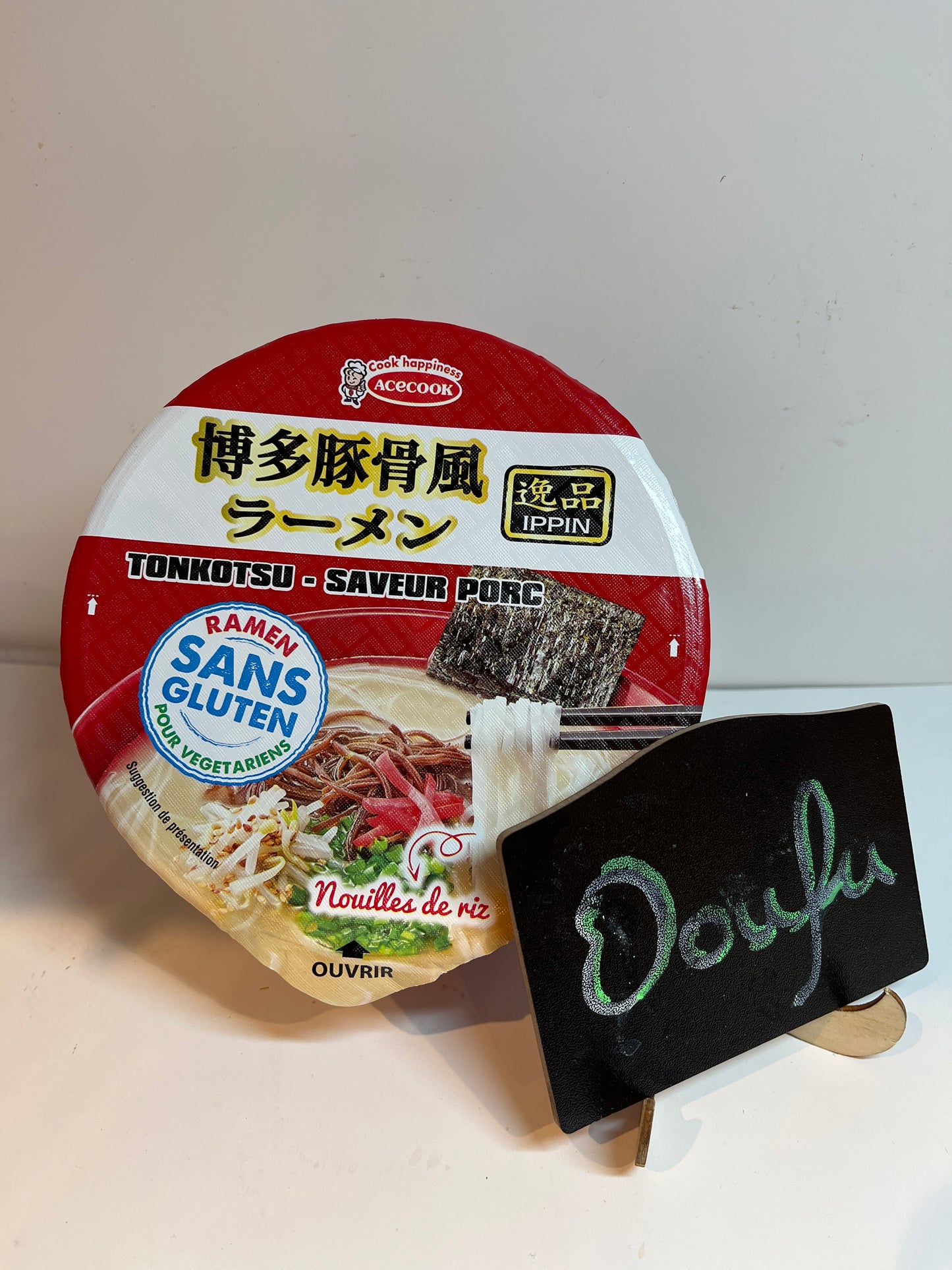 Acecook Ippin Istant Rice Noodles In Bowl Tonkotsu