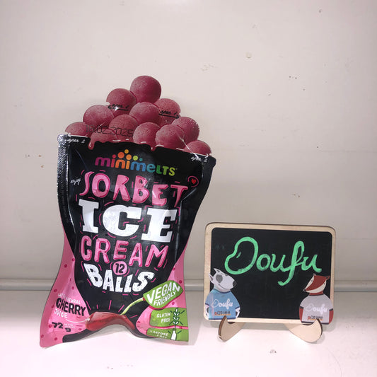 MM Dairy MooBalls Cherry 冰激凌球樱桃味 72g